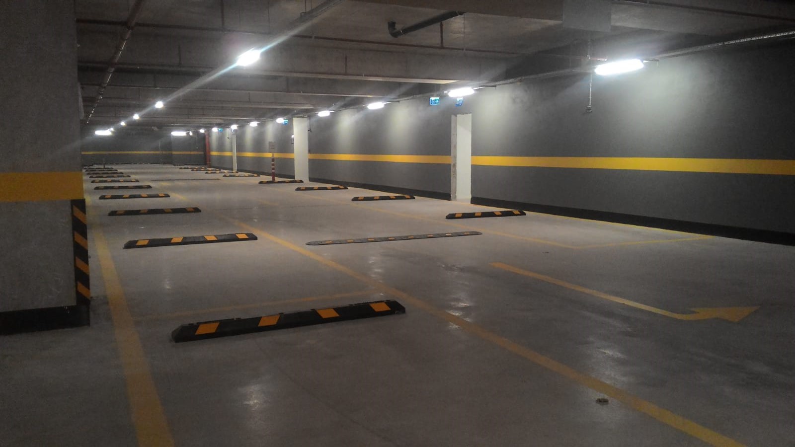 Kapalı & Açık Otopark